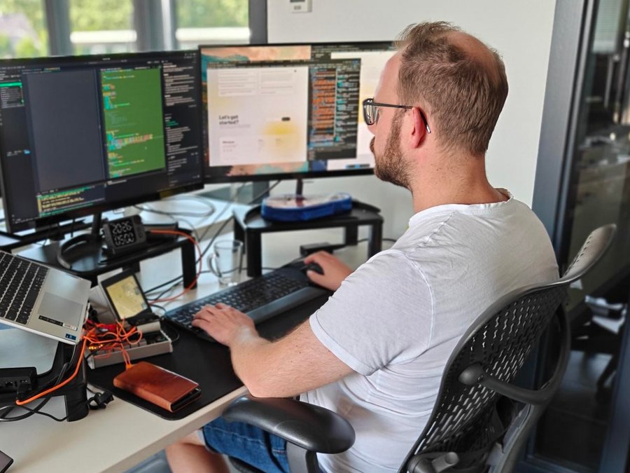 Software development session at Bootmine